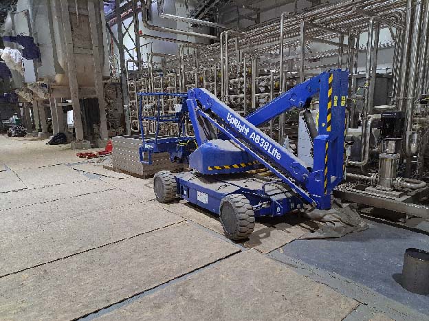 аренда подъемников ножничных и коленчатых